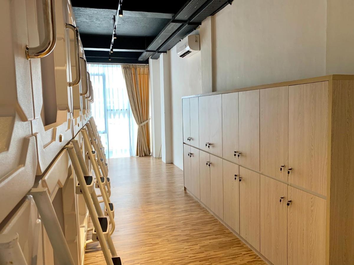 Stay Inn Hostel Jakarta Ngoại thất bức ảnh